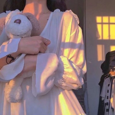 贺少的闪婚暖妻第三季 封面